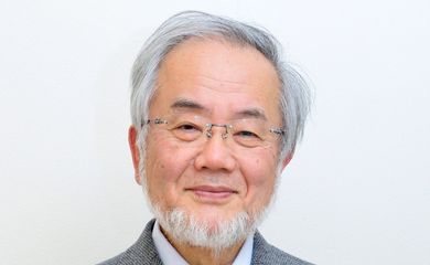 epa05568041 An undated photograph provided by the Tokyo Institute of Technology shows Yoshinori Ohsumi, honorary professor and leader of the Cell Biology Unit at Tokyo Tech. The Karolinska Institute of Stockholm, Sweden, announced 03