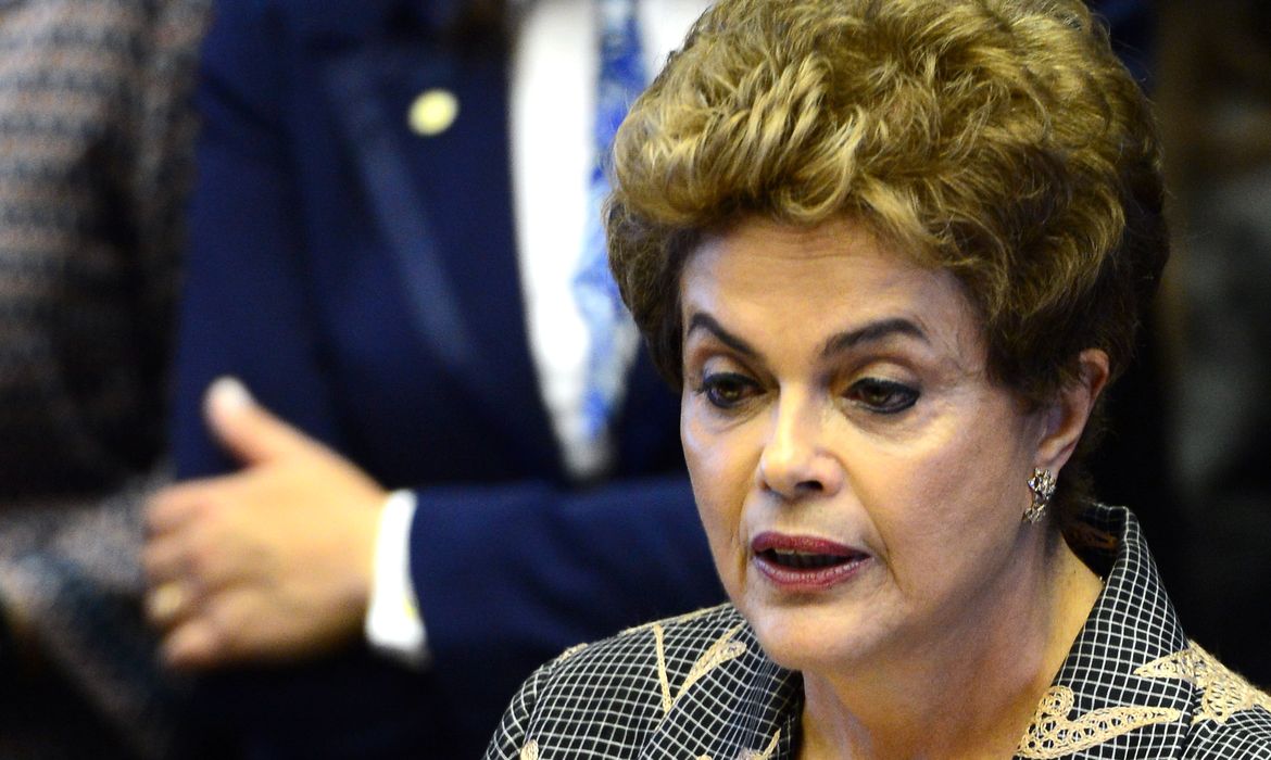 Brasília - A presidenta Dilma Rousseff participa da cerimônia de abertura do Ano Legislativo no Congresso (Fabio Rodrigues Pozzebom/Agência Brasil)