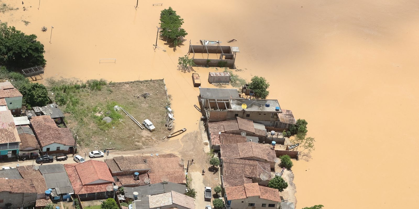 Cidades baianas atingidas pelas chuvas recebem hoje novos recursos |  Agência Brasil