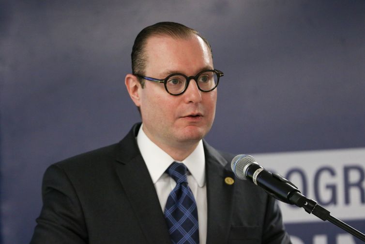Zanin pede parecer da PGR e AGU sobre ação do PSD por 2º turno no Rio
