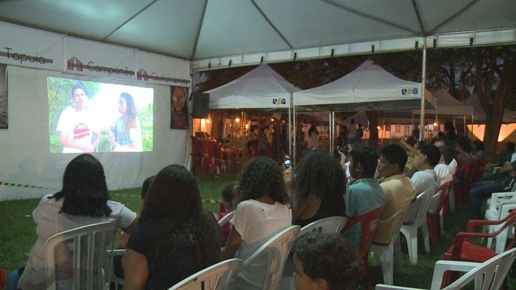 Público em sessão do Festival Internacional de Cinema e Vídeo Ambiental, na Cidade de Goiás