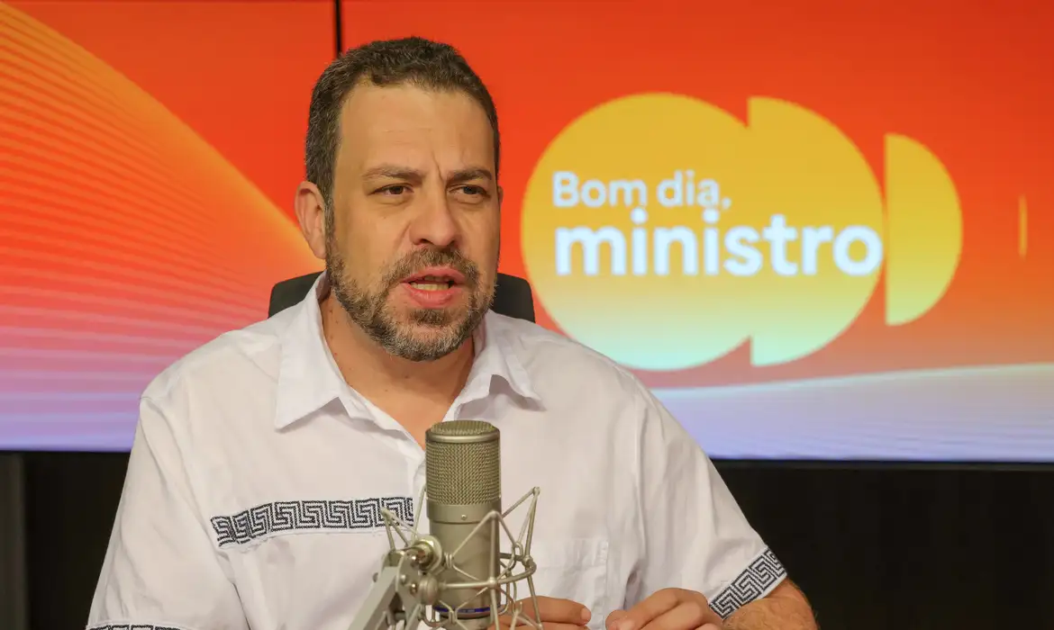 Fabio Rodrigues-Pozzebom/ Agência Brasil Brasília (DF) 21/01/2026 - O ministro da Secretaria-Geral da Presidência, Guilherme Boulos, participa do programa Bom Dia, Ministro Foto: Fabio Rodrigues-Pozzebom/ Agência Brasil