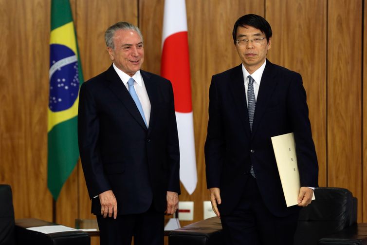 Brasília - O presidente Michel Temer recebe credenciais do embaixador do Japão, Akira Yamada(Valter Campanato/Agência Brasil)
