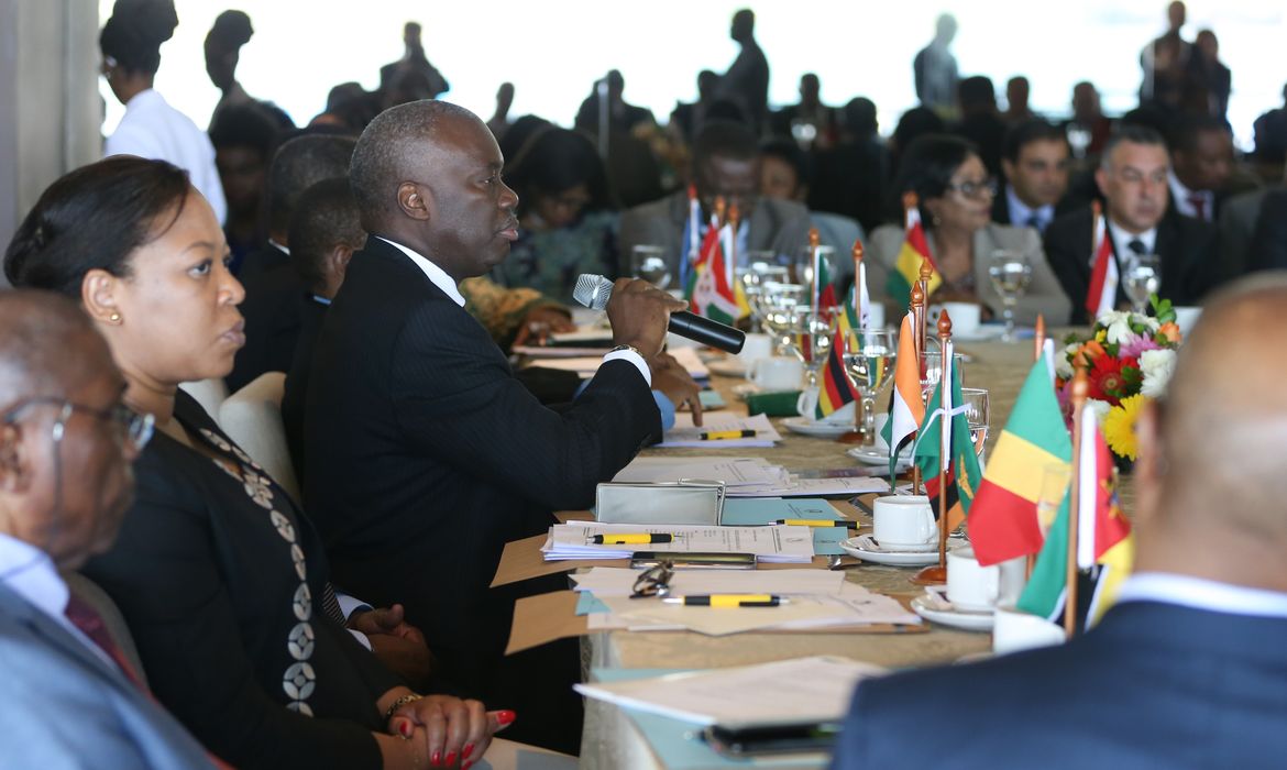 Brasília - 35 embaixadores de países africanos se reuniram em evento preparatório à celebração dos 54 anos da União Africana (José Cruz/Agência Brasil)