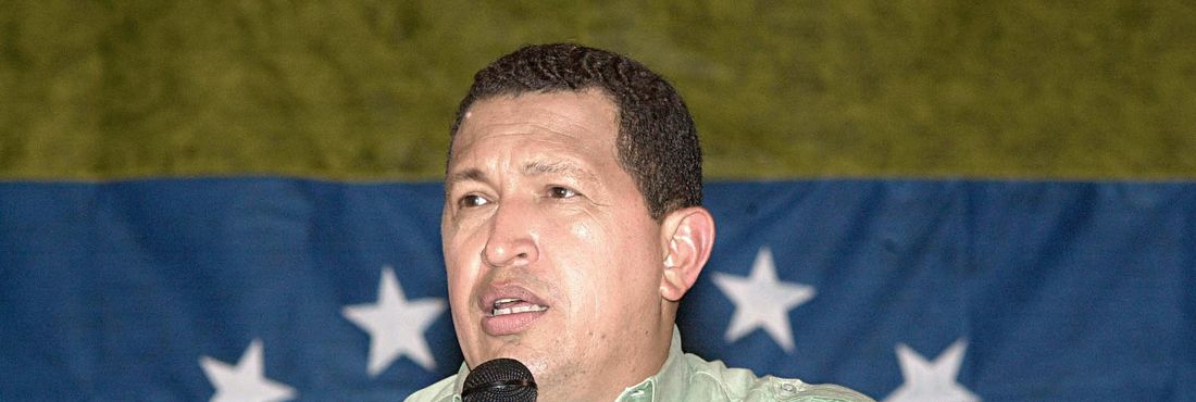 Reeleito, Chávez tem a posse marcada para o próximo dia 10.