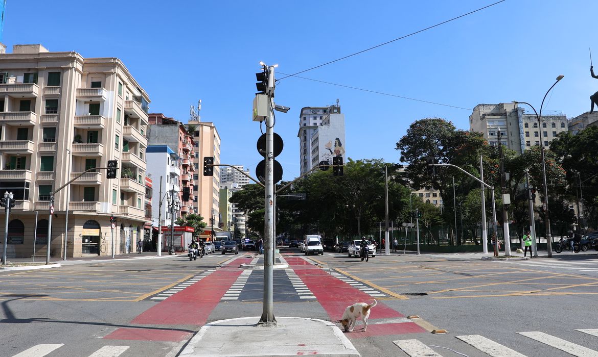 São Paulo (SP), 05/06/2024 - Avenida Duque de Caxias em Campos Elísios, região central da capital. Foto: Rovena Rosa/Agência Brasil