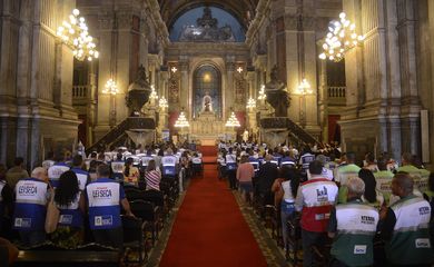 Missa celebra os 10 anos da Lei Seca na Igreja da Candelária, no centro da capital fluminense