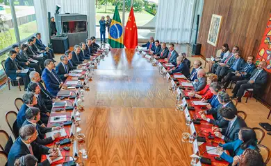 20.11.2024 - Presidente da República, Luiz Inácio Lula da Silva, durante a 14.07.2024 - Presidente da República, Luiz Inácio Lula da Silva, durante reunião ampliada com o Presidente da República Popular da China, Xi Jinping, no Palácio da Alvorada. Brasília - DF.
Foto: Ricardo Stuckert/PR