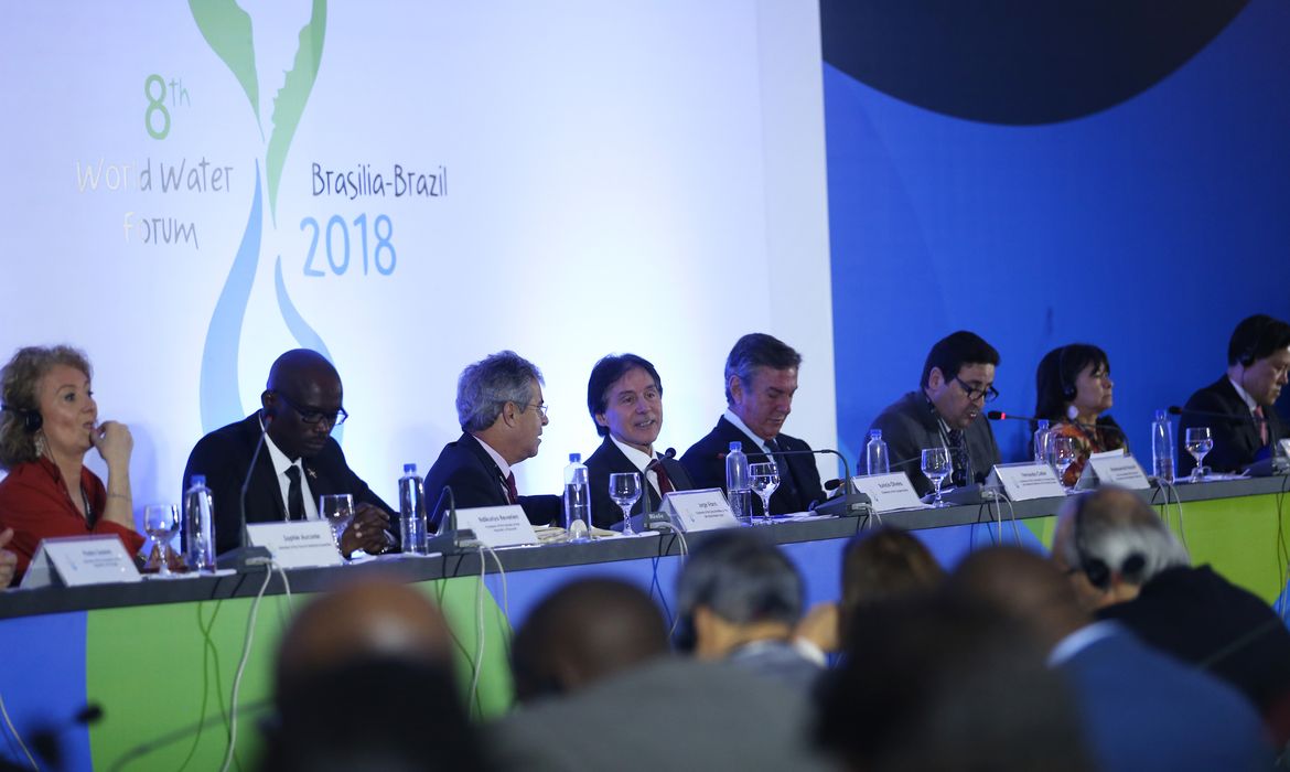 Brasília - Parlamentares participam de conferência sobre o Processo Político no 8º Fórum Mundial da Água, no Centro de Convenções Ulysses Guimarães (José Cruz/Agência Brasil)