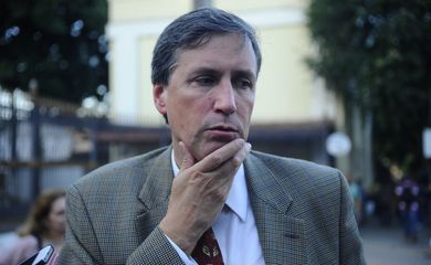 Comissão Nacional da Verdade (CNV) realiza diligência no Hospital Central do Exército (HCE), local da morte de Raul Amaro Nin Ferreira. Na foto,  Pedro Dallari, presidente da CNV (Tomaz Silva/Agência Brasil)