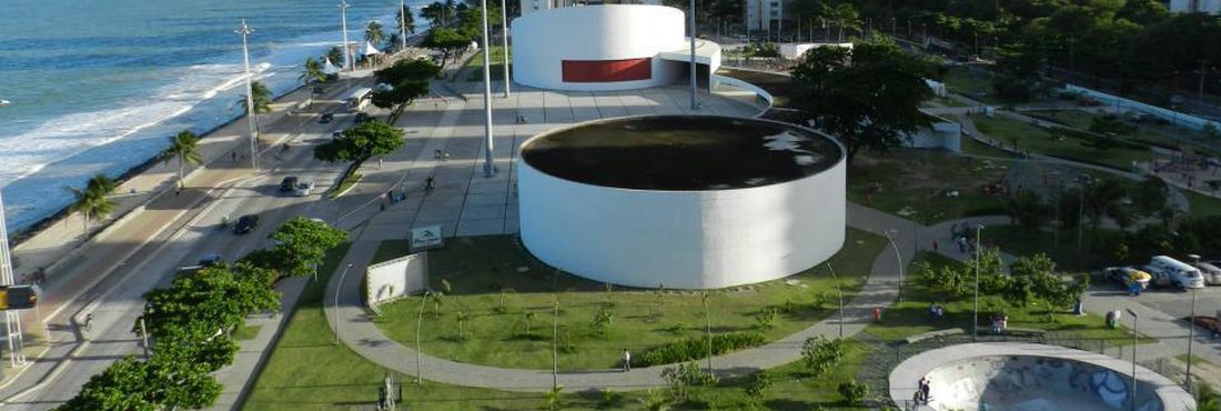 Parque Dona Lindu (Recife)