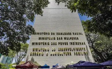 Brasília (DF), 11/10/2023, Prédio do Ministério da Igualdade Racial, Ministério das Mulheres, Ministério dos Povos Indígenas, ministério do Desenvolvimento Agrário e Agricultura Familiar, na Esplanada dos Ministérios em Brasília.  Foto: Rafa