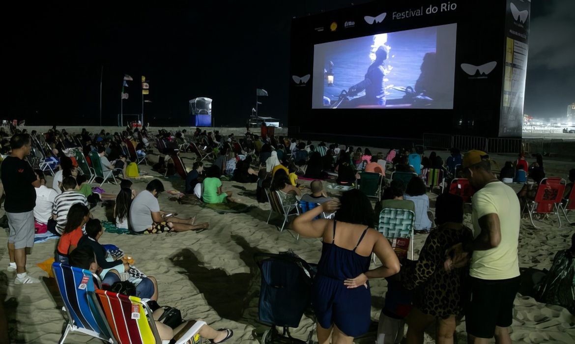 FESTIVAL DO RIO 2022 - 15 de Outubro de 2022 -  Durante a noite do Filme 