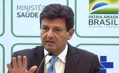 O ministro da Saúde, Luiz Henrique Mandetta, divulga dados atualizados, sobre o novo coronavírus