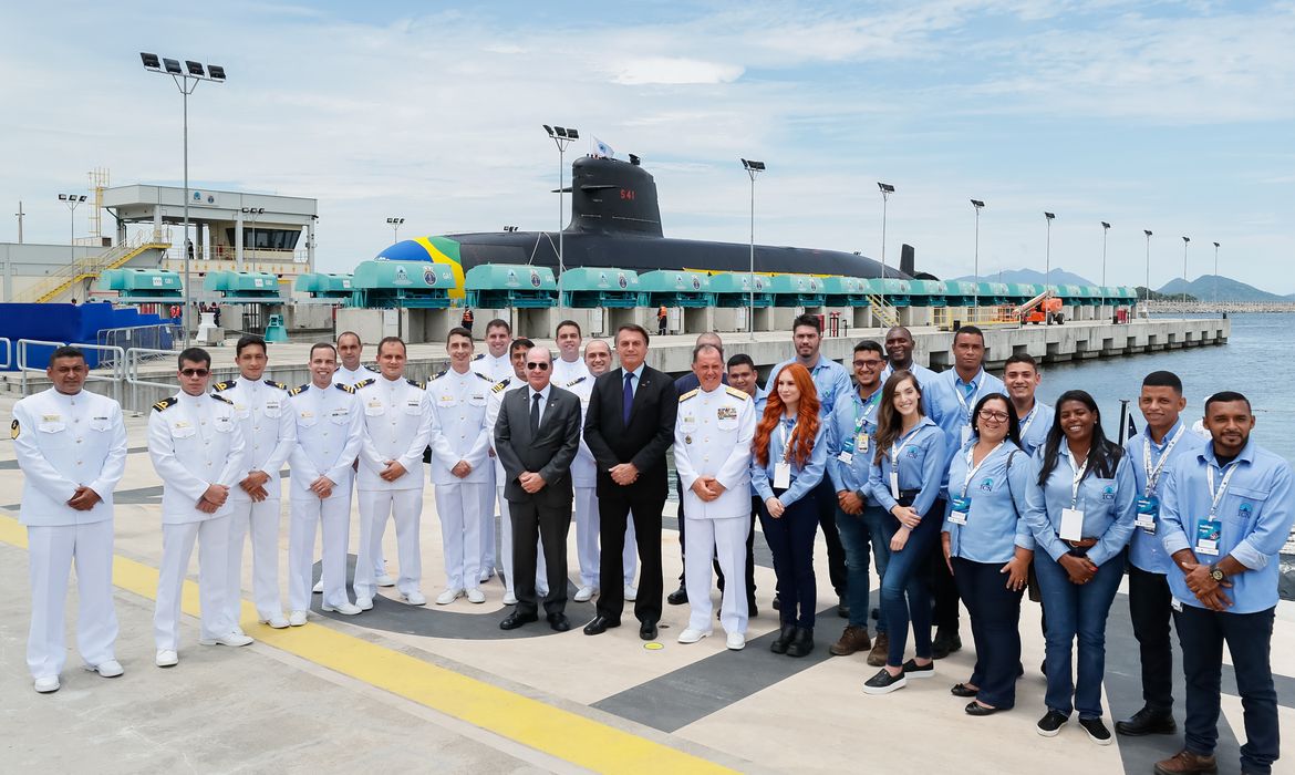 O Presidente da República, Jair Bolsonaro, durante a Cerimônia do dia do Marinheiro - PROSUB 2020