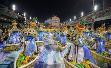 Rio de Janeiro - Desfile da escola de samba Portela, pelo grupo especial, no Sambódromo (Fernando Frazão/Agência Brasil)