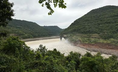 A Ceran informa que após a análise do grupo técnico, foi constatado que o rompimento parcial da barragem da Usina 14 de Julho. Foto: Ceran/Divulgação
