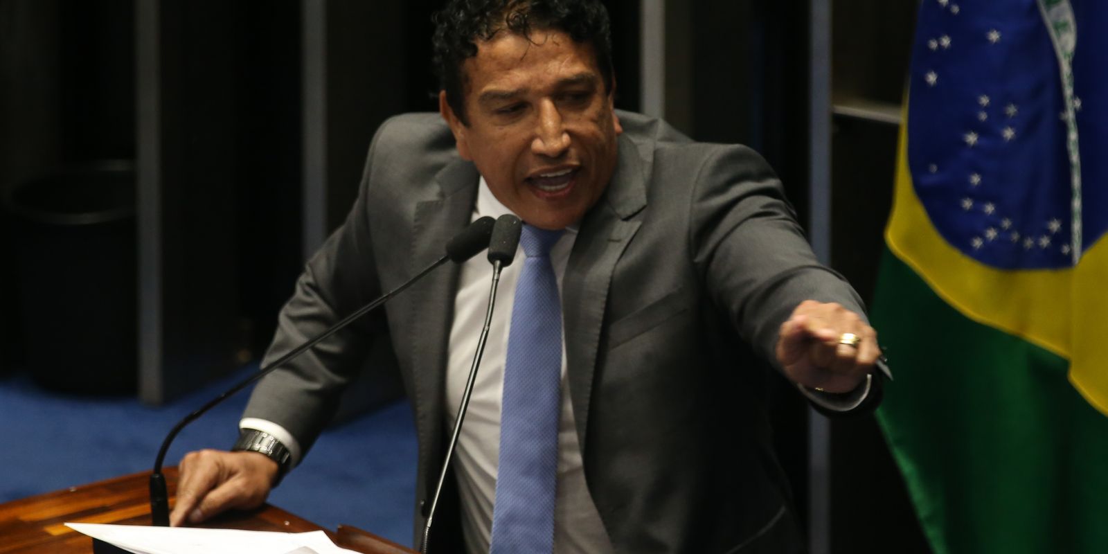 PSol representará contra Magno Malta no Senado e no STF