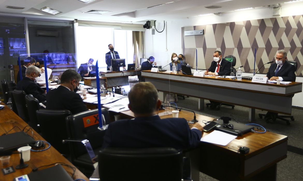 A CPI da Pandemia do Senado se reúne para ouvir a secretária de Gestão do Trabalho e da Educação na Saúde do Ministério da Saúde, Mayra Pinheiro.