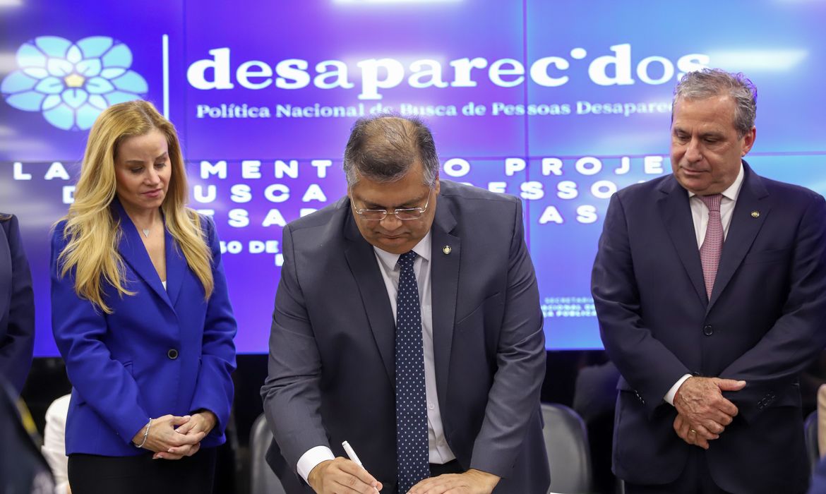 30.08.2023 - O ministro da Justiça, Flávio Dino, durante lançamento do Plano de Buscas de Pessoas Desaparecidas. Foto: Tom Costa / MJSP