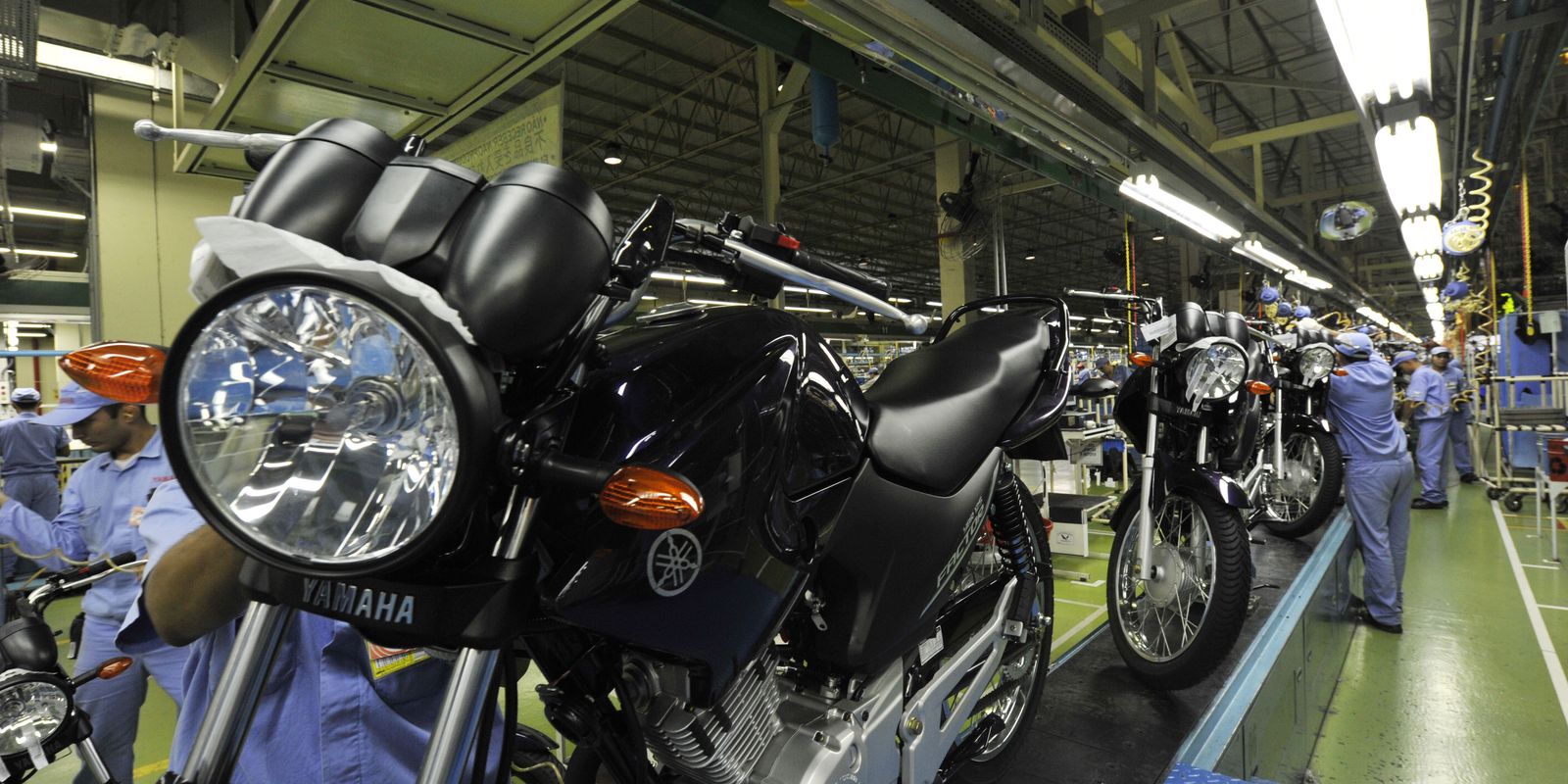 Fábrica da Yamaha. Linha de montagem de motocicletas Yamaha. Chão de fábrica. Manaus (AM) 26.10.2010 - Foto: José Paulo Lacerda