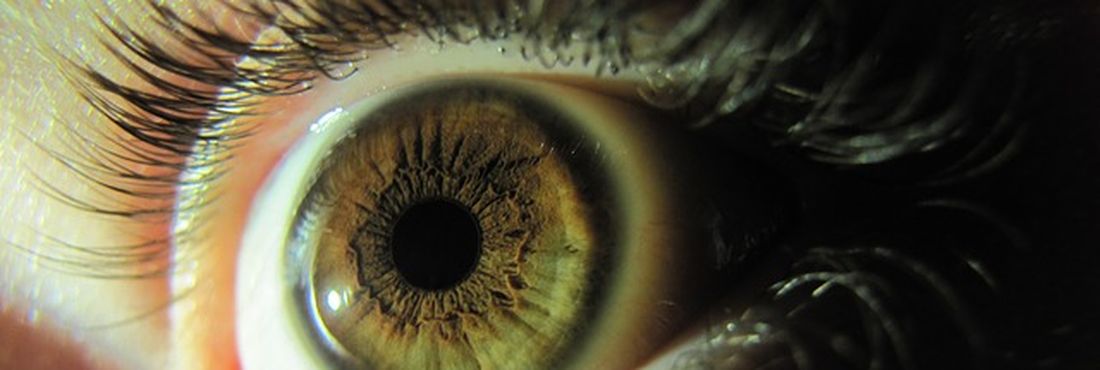 Saiba como identificar os primeiros sintomas da herpes ocular
