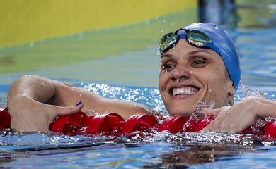 Nadadora Carolina Santiago estreia com medalha de ouro nos Jogos Parapan-Americano em Lima. 