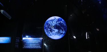 Conhecendo Museus da TV Brasil mostra a exposição Universo no Museu Catavento