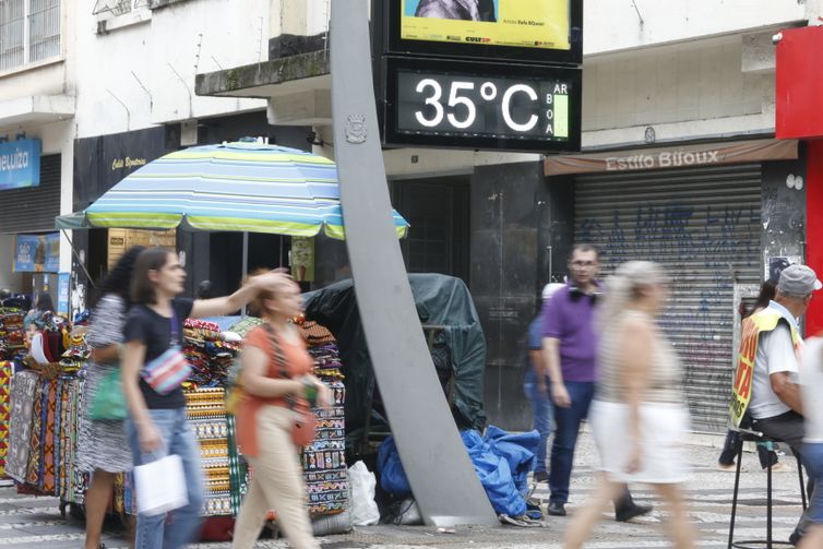 Agência da ONU diz que El Niño deve se intensificar e ir até fevereiro