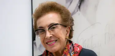 Dalal Achcar, bailarina apresenta partitura de Tom Jobim para Água de Meninos