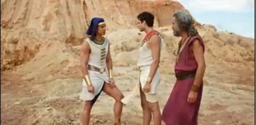 Ramsés e Anrão falam com Moisés