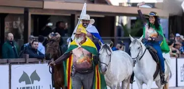 Cavaleiro realiza o sonho de andar a cavalo pelo Brasil