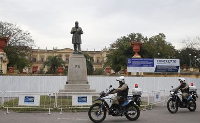 Incêndio no Museu Nacional, na Quinta da Boa Vista, que completa um mês amanhã (2)