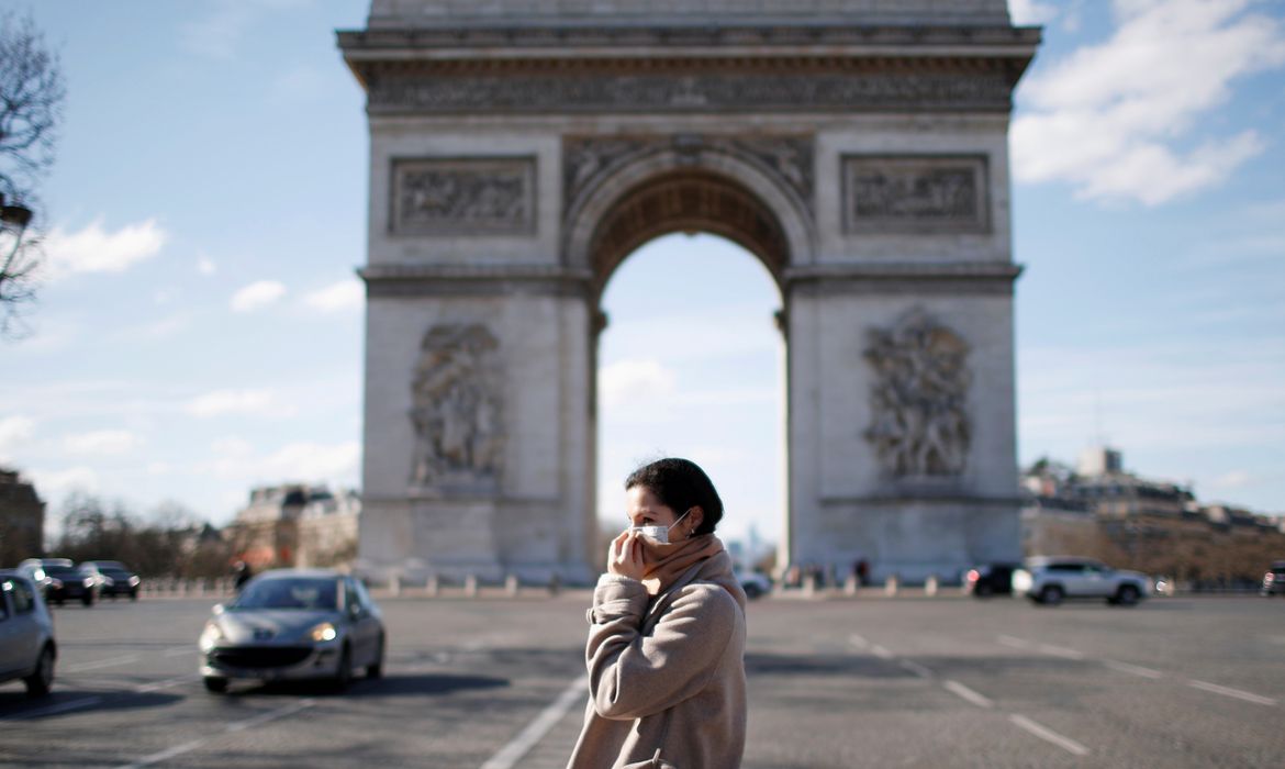 França regista 13 mortes número mais baixo desde confinamento ...