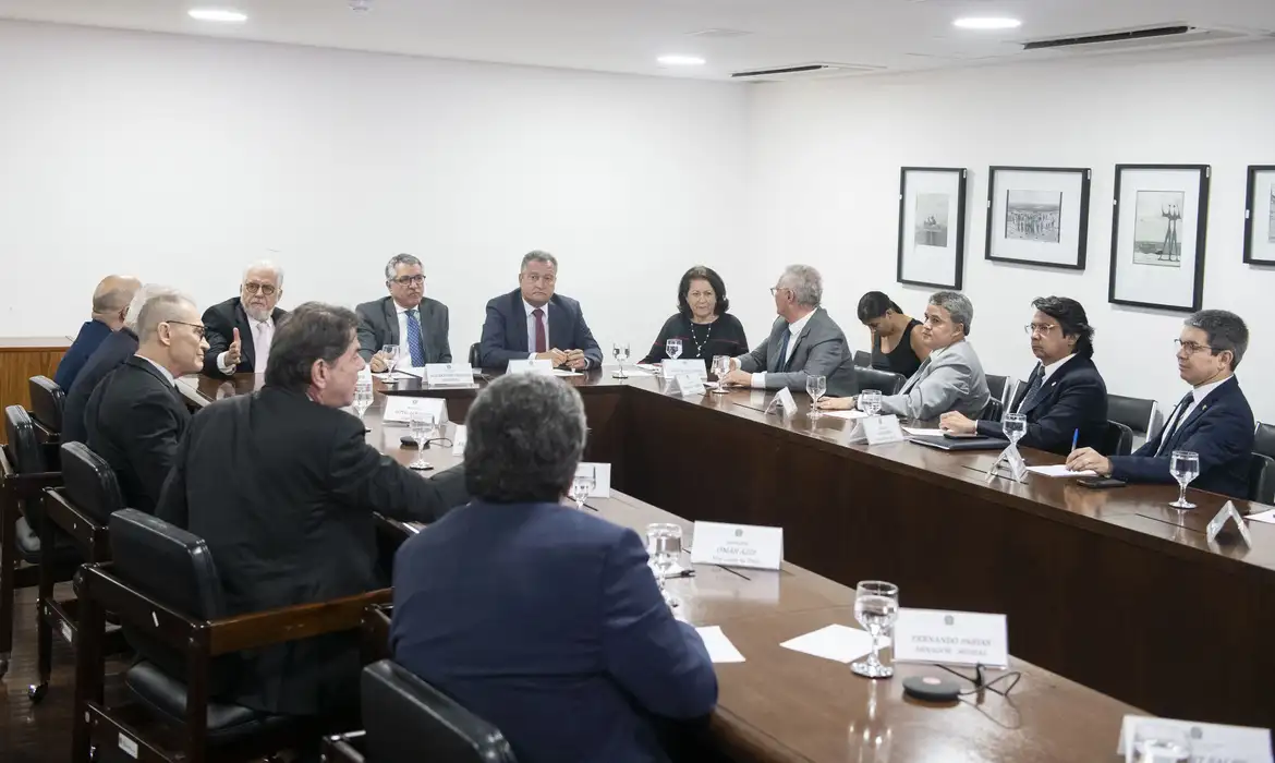 08/08/2023 | Reunião com Líderes do Senado Federal.
Foto: Henrique Raynal/CC