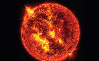 O Sol emite uma explosão solar de nível médio , vista pelo Solar Dynamics Observatory da NASA. Foto: NASA/SDO