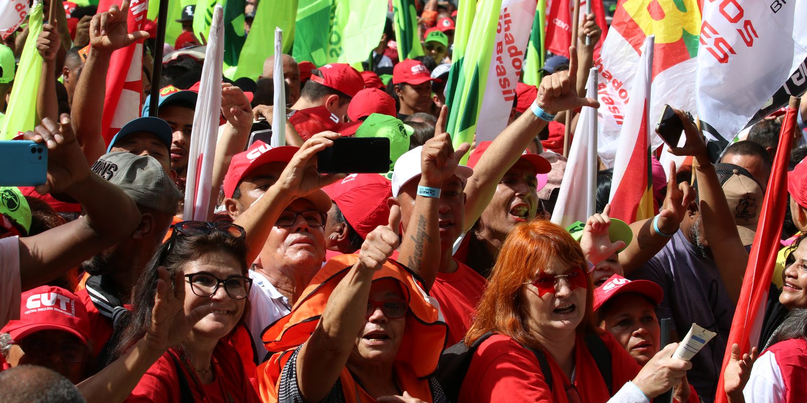 Imagem inserida automaticamente