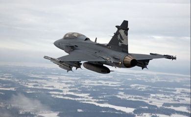 As Forças Armadas brasileiras compram o novo caça sueco Gripen (Saab Group / Divulgação)