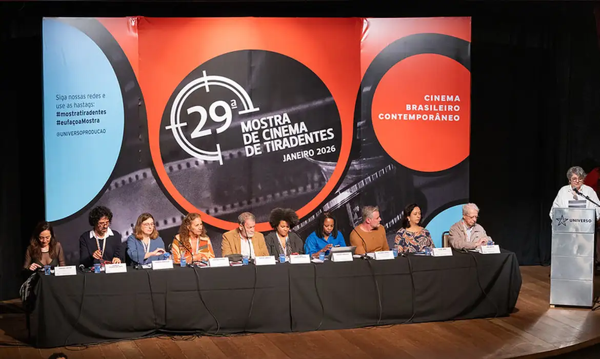 Tiradentes (MG), 28/01/2026 - Quarto Fórum de Tiradentes encerra debates com leitura da Carta de Tiradentes e aponta regulação do VOD como prioridade do setor na 9ª edição da Mostra de Cinema de Tiradentes. Foto: Leo Fontes/Universo Produções