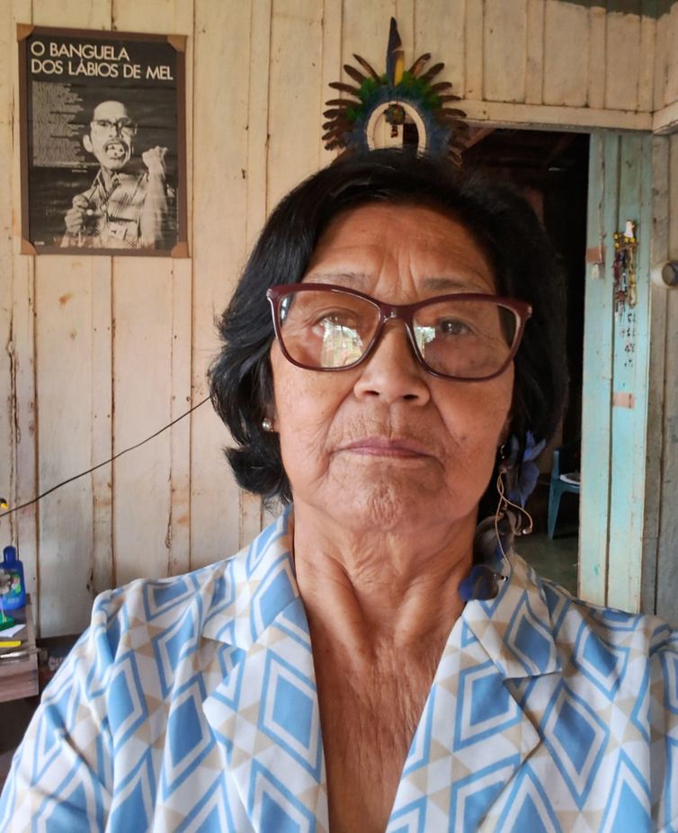 foto: arquivo pessoal Manaus (AM) 25/11/2023 Edna Silva de Souza filha de Marçal de Souza, que em Manaus, fez um discurso para o Papa João Paulo II. “Este é o país que nos foi tomado. Dizem que o Brasil foi descoberto. Foto: Arquivo pessoal