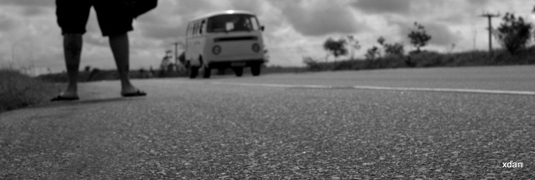 Músicos botam o pé na estrada para divulgar trabalho Músicos botam o pé na estrada para divulgar trabalho