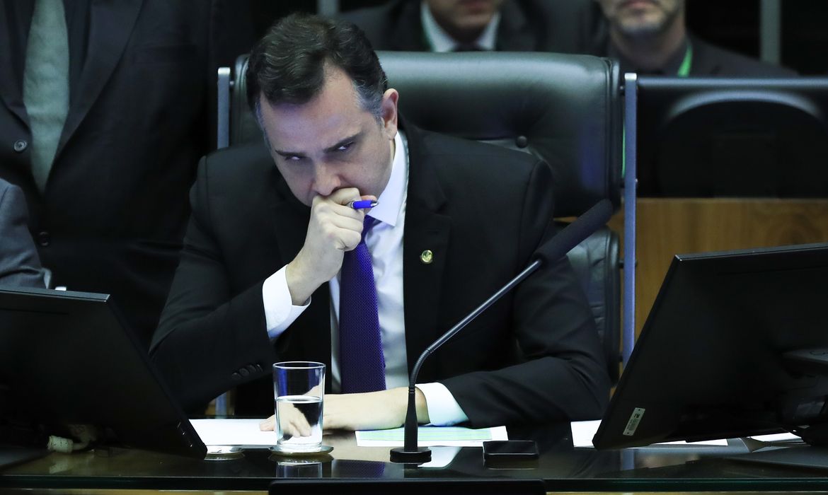 Brasília (DF) 26/04/2023 Presidente do Congresso, Rodrigo Pacheco, fez a leitura do requerimento que pede a instalação da CPI mista para investigar as invasões ocorridas em 8 de janeiro Foto Lula Marques/ Agência Brasil.