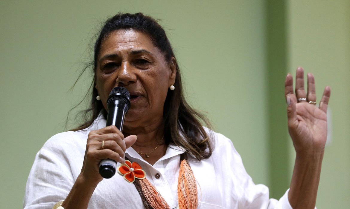 Rio de Janeiro (RJ), 01/03/2024 - Marinete Silva, mãe de Marielle Franco, participa do Seminário Quilombola Nego Bispo, na Defensoria Pública do Rio de Janeiro, centro da cidade. Foto: Tânia Rêgo/Agência Brasil