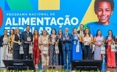 Brasília (DF), 04/02/2025 - Presidente da República, Luiz Inácio Lula da Silva, durante cerimônia de abertura do Encontro do Programa Nacional de Alimentação Escolar (PNAE), no centro Internacional de Convenções do Brasil. Foto: Ricardo Stuckert/PR