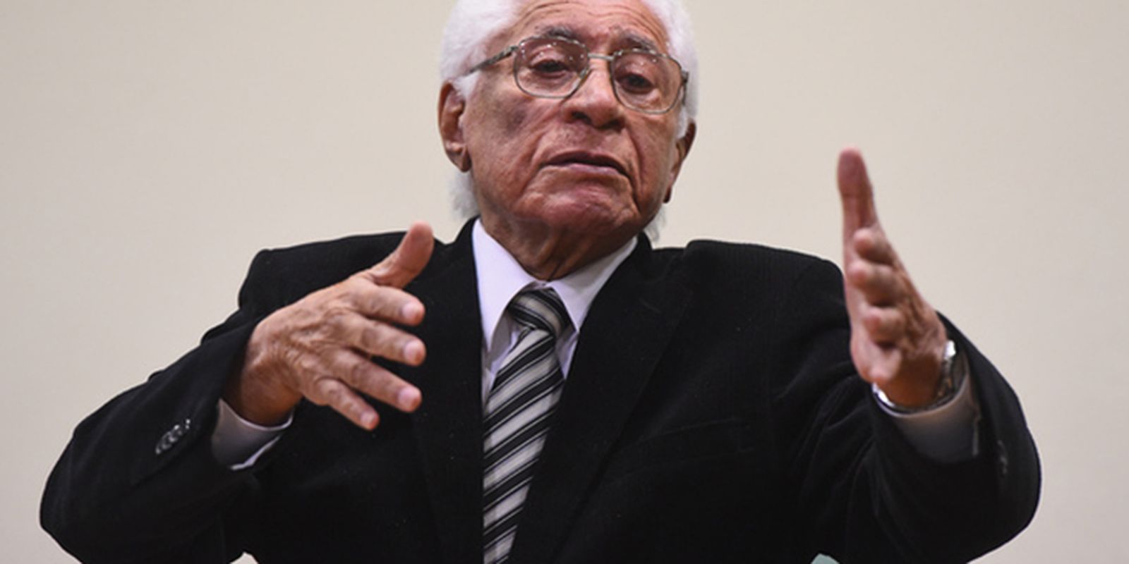 Morre o ex-governador do Rio Grande do Sul Alceu Collares Morre o ex-governador do Rio Grande do Sul Alceu Collares