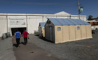 Canoas (RS), 30/04/2025 - Cerca de 240 pessoas que foram atingidas pela enchente de abril de 2024 continuam no centro humanitário de acolhimento esperança, localizado no bairro iguara.
A um ano o estado foi atingido por temporais que afetou mais de 400 municípios gaúchos, tiveram bairros inteiros alagados. A maior tragédia climática da história, deixou pelo menos 147 mortos e afetou mais de 2,1 milhões de pessoas.
Foto: Joédson Alves/Agência Brasil