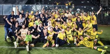 Jogadores do Mirassol comemoram a vaga na Libertadores