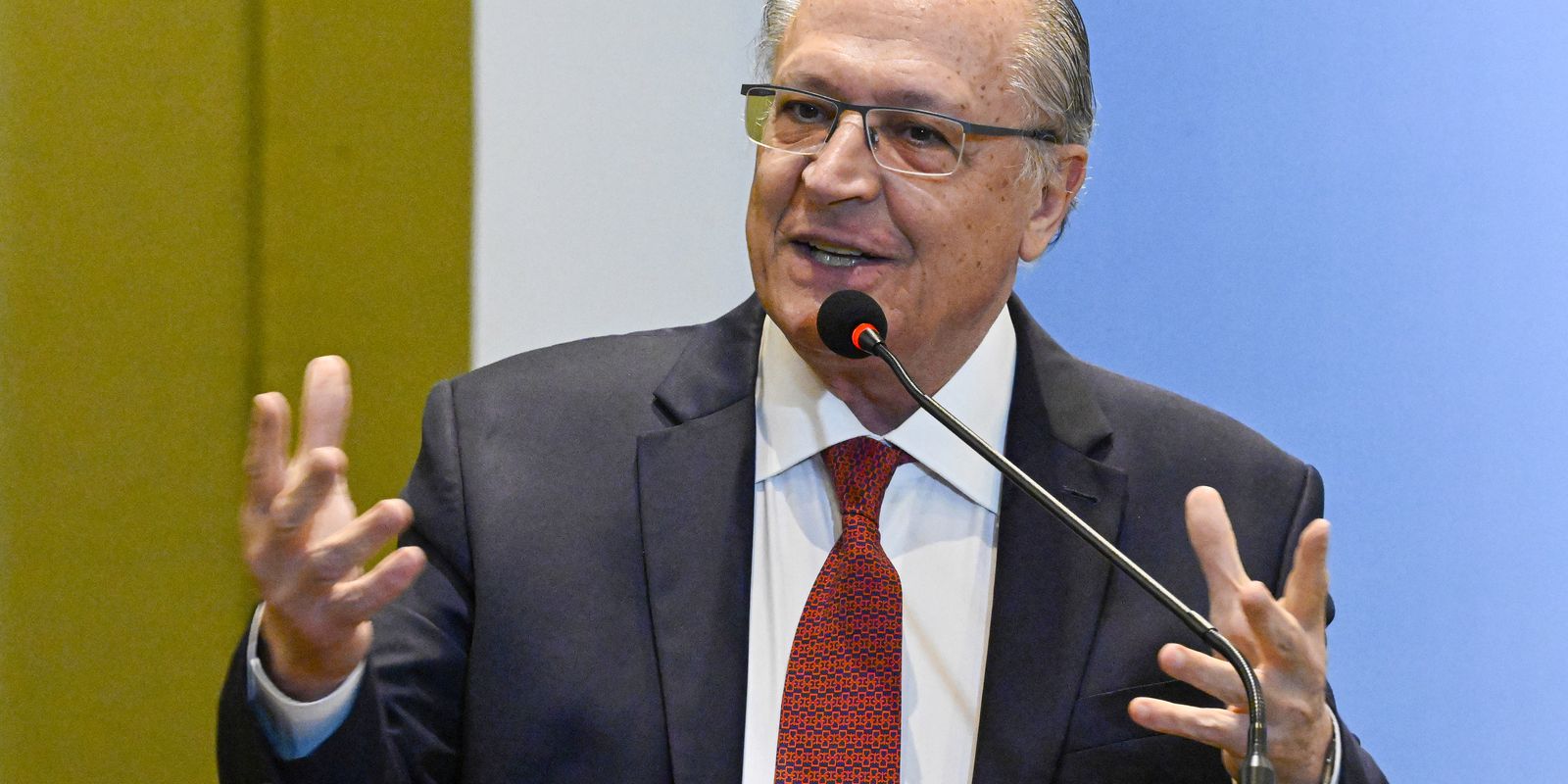 Brasília (DF) 17/07/2023 - O Presidente da República em Exercício Geraldo Alckmin durante Solenidade de Abertura do Workshop Internacional Cooperativas pelo Desenvolvimento Sustentável em Brasília. Foto:Cadu Gomes/VPR