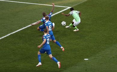 Soccer Football - World Cup - Group D - Nigeria vs Iceland - Volgograd Arena, Volgograd, Russia - June 22, 2018   Nigeria's Ahmed Musa scores their first goal    REUTERS/Sergio Perez