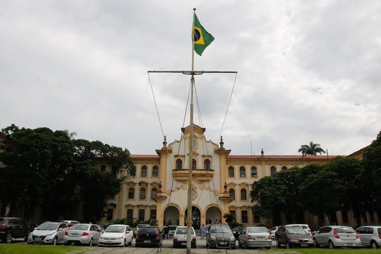  Campus da Universidade Federal Rural do Rio de Janeiro (UFRRJ), em Seropédica. 